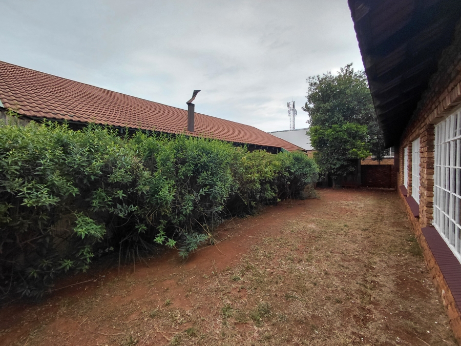 2 Bedroom Property for Sale in Doringkruin North West